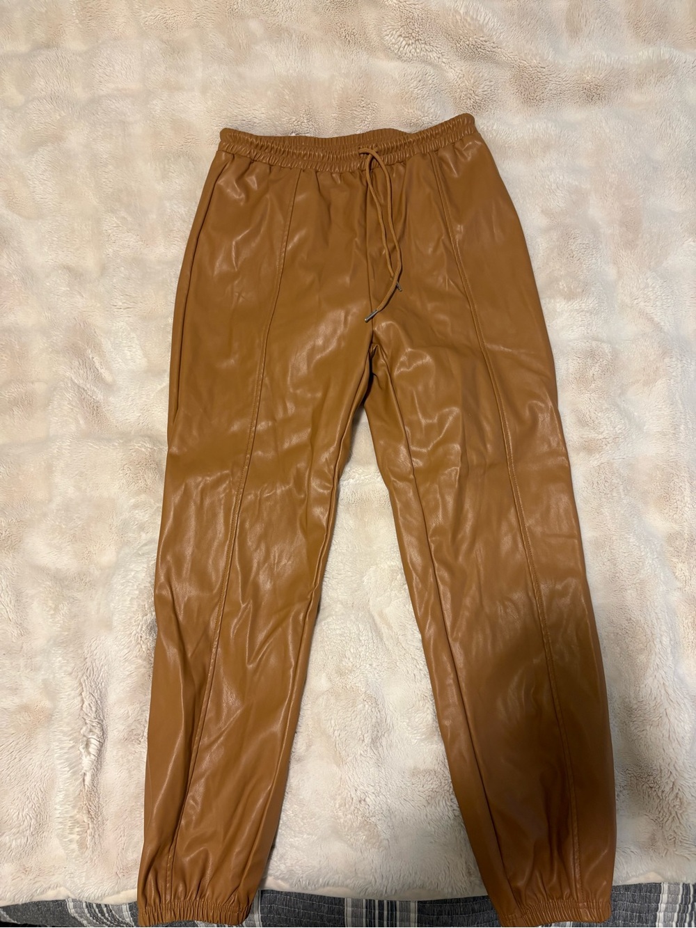 🩷 SHEIN Brown Faux Leather Jogger Pants with Drawstring